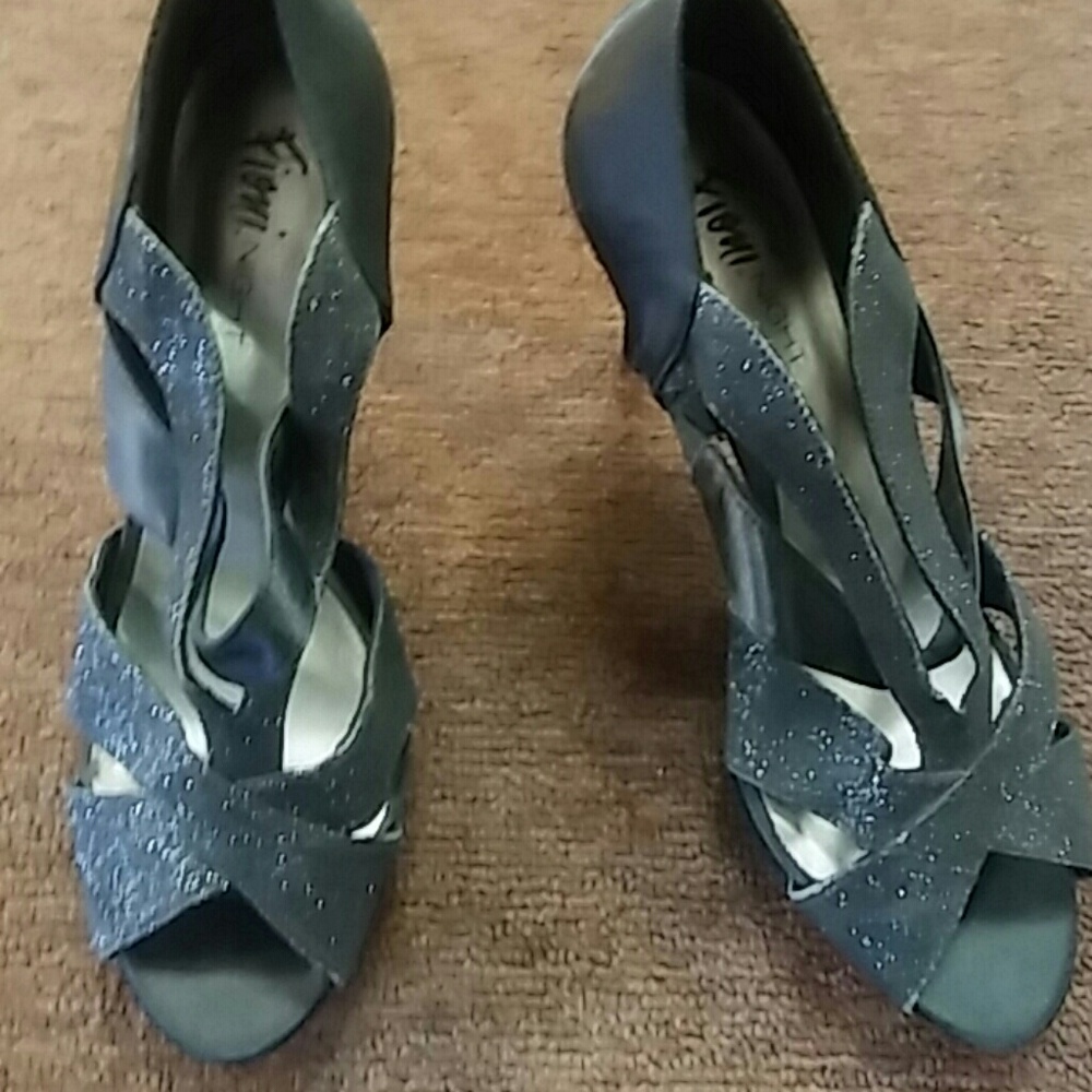 Fioni night shoes